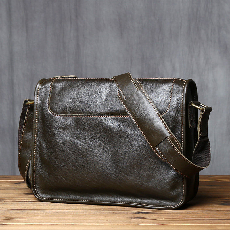 真皮休闲斜挎包男包复古简约单肩包头层牛皮小众高级质感邮差包潮